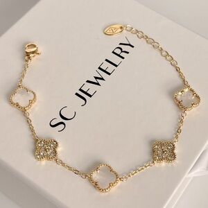 Petite Clover Bracelet Mother of Pearl & Real Zircon Luxury Jewelry